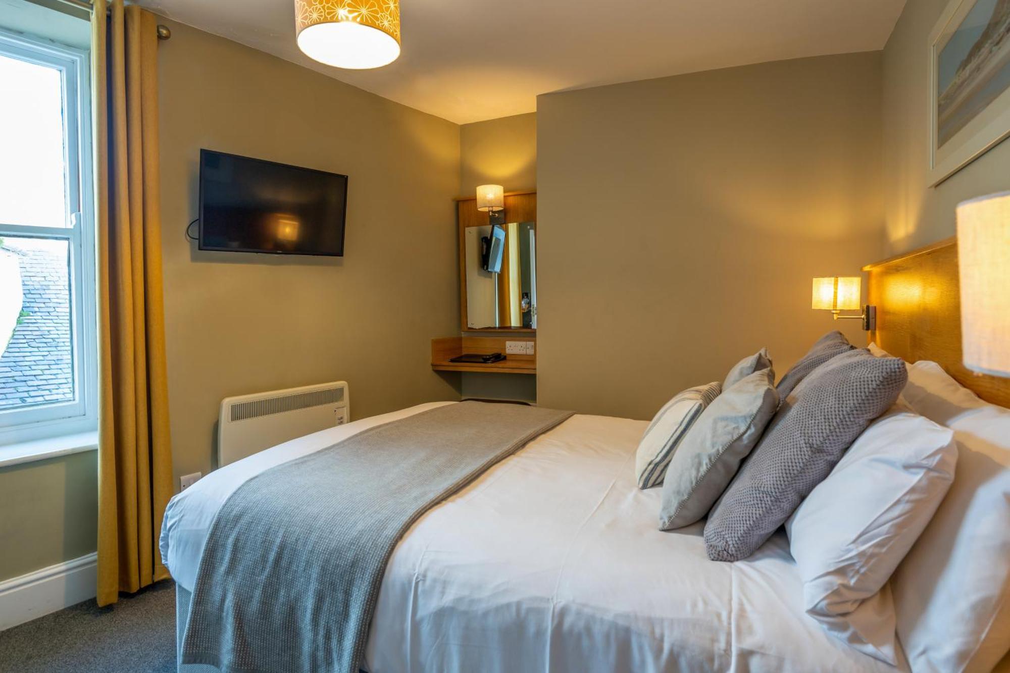 Castle Court Hotel Beaumaris Eksteriør billede