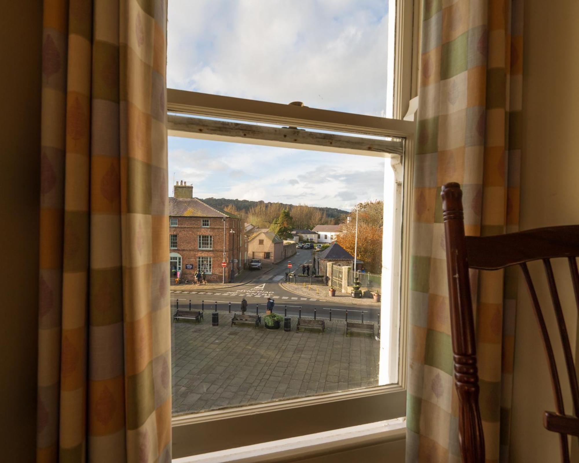 Castle Court Hotel Beaumaris Eksteriør billede