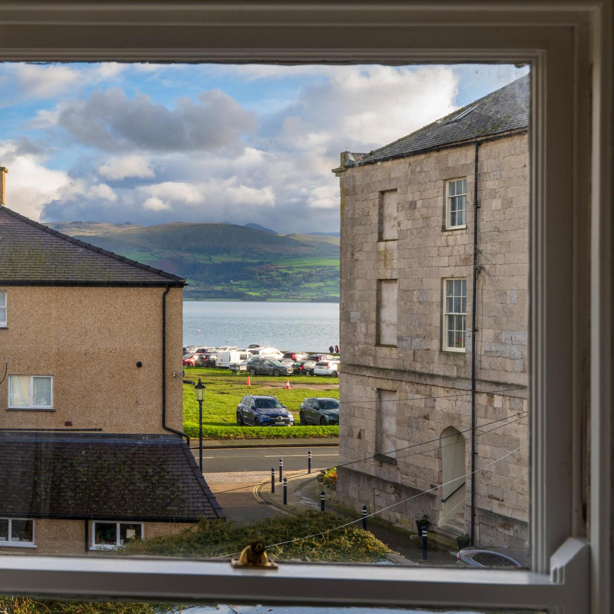 Castle Court Hotel Beaumaris Eksteriør billede