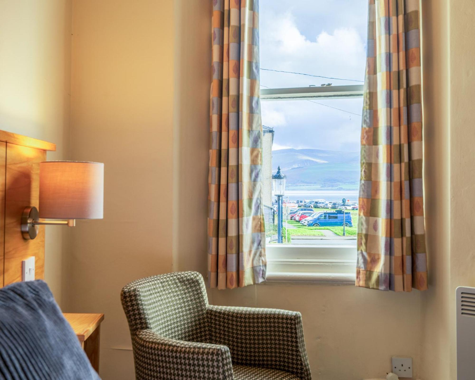 Castle Court Hotel Beaumaris Eksteriør billede